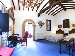 HABITACIONES