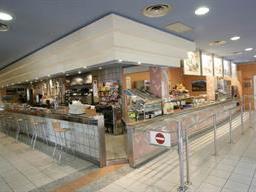Cafeteria. 